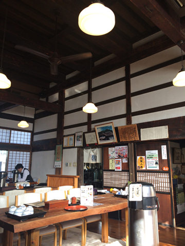 「桐谷夢見亭」の建物は奥会津の「三瓶屋」を移転復元させた