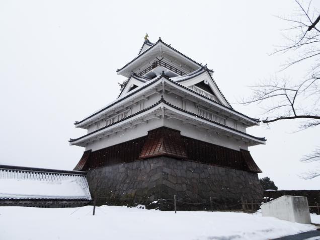 上山城模擬天守