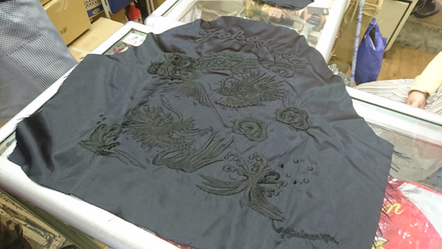 制作途中の生地