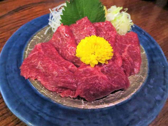 馬刺し