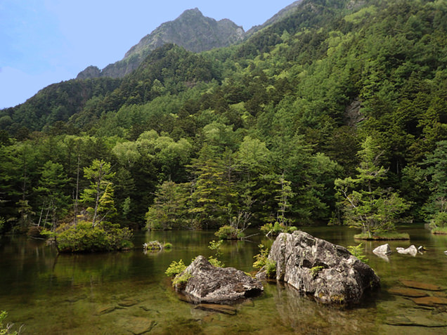 明神池