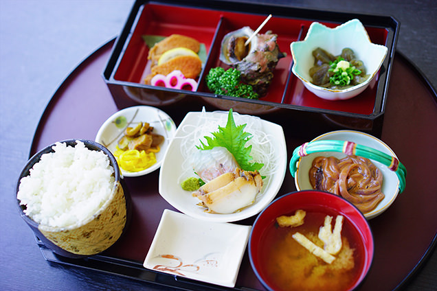 SADOICHI 佐渡の味いちば　佐渡定食