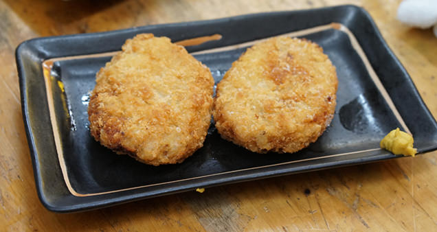まつ惣　とりモモ肉のレモン〆串焼