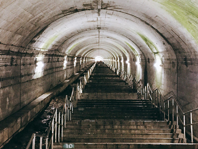 JR土合駅　階段
