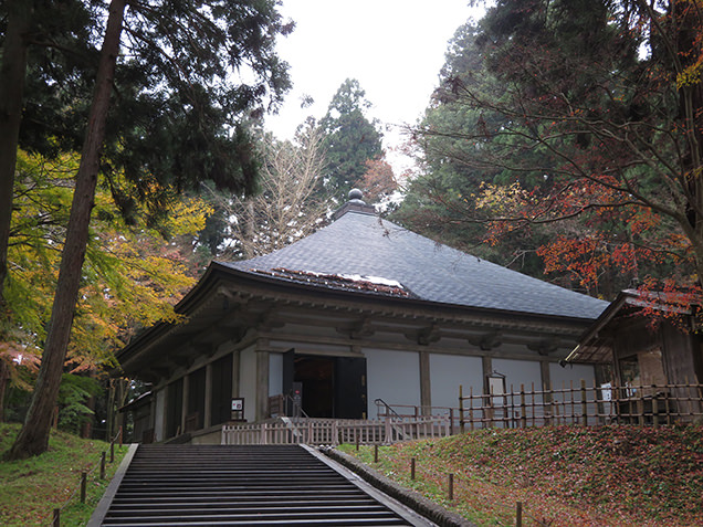 中尊寺　金色堂