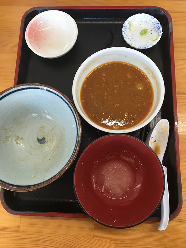  永井食堂　完食したもつ煮定食