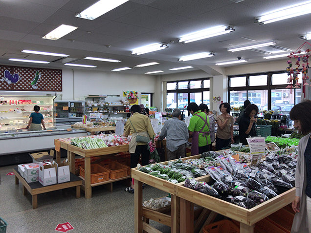 JA鶴岡 ファーマーズマーケット　もんとあ～る駅前店