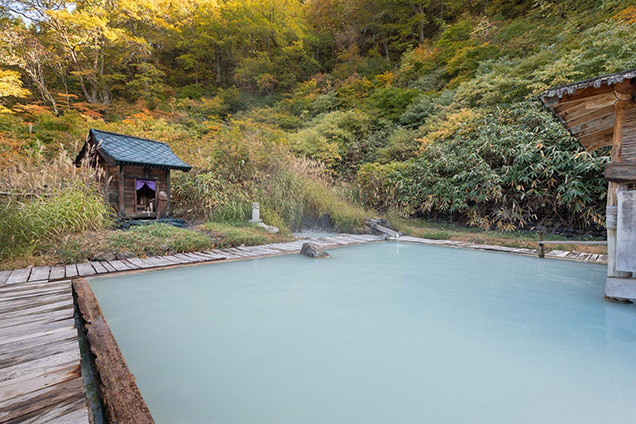 乳頭温泉郷　鶴の湯　露天風呂