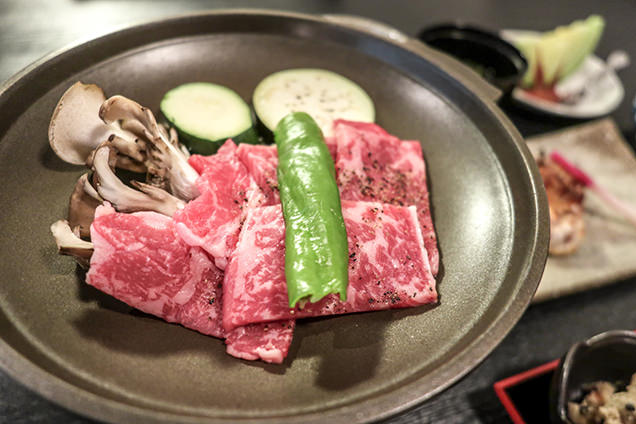 栃木牛の陶板焼