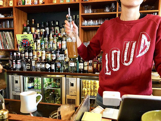FUGLEN TOKYO店内