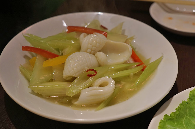 烏賊とセロリのあっさり炒め