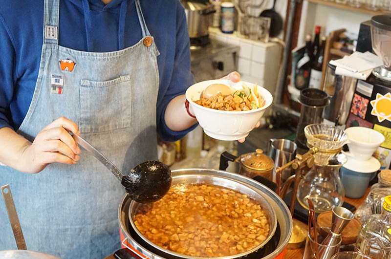帆帆魯肉飯