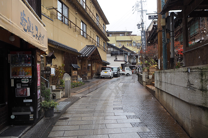 渋温泉街