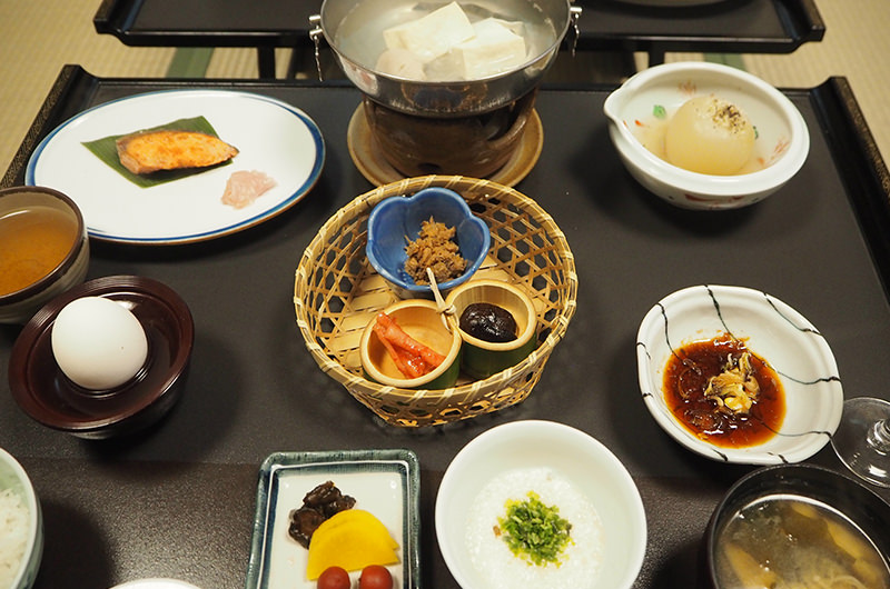 朝食