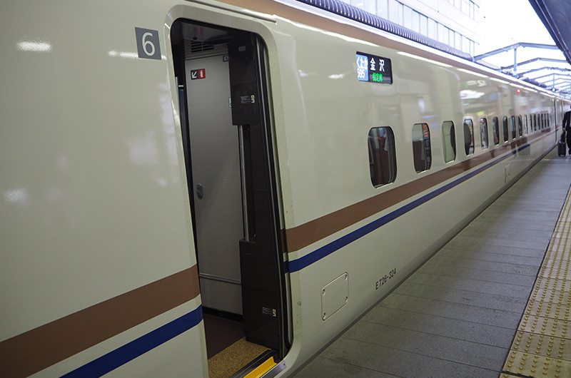 北陸新幹線「はくたか」
