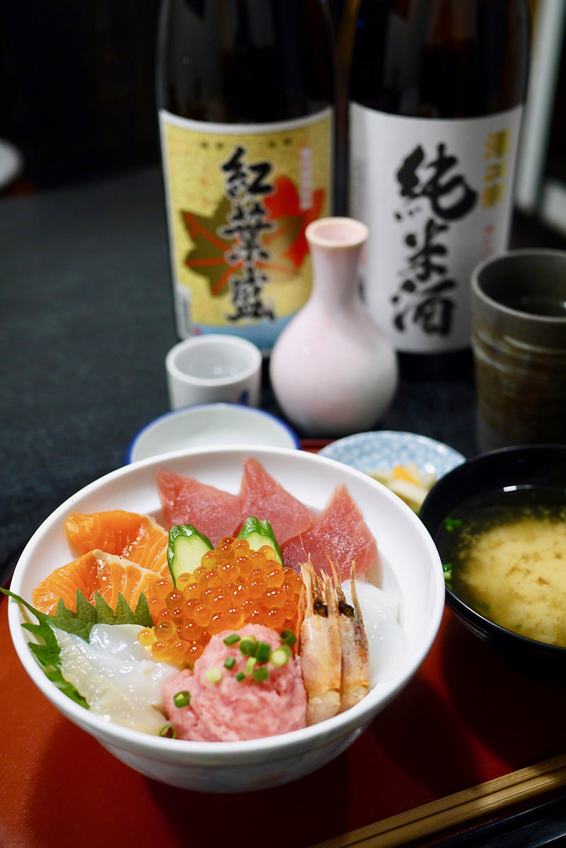 海鮮丼