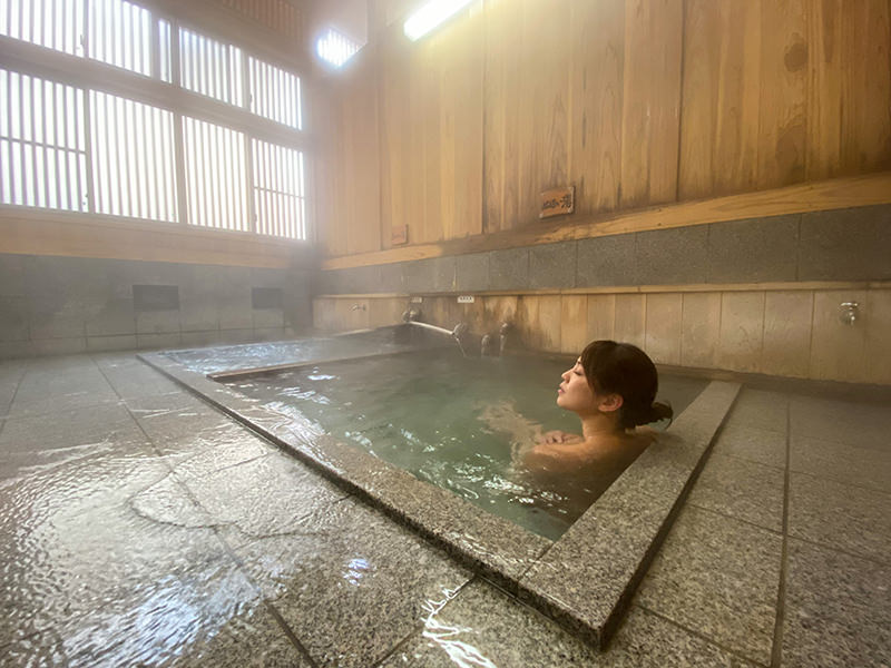 熊の手洗湯