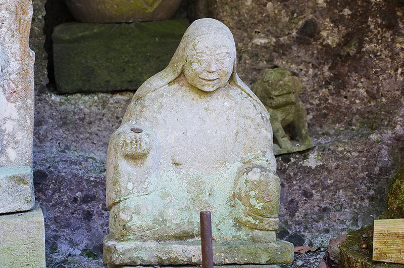 おしゃぶり婆さん