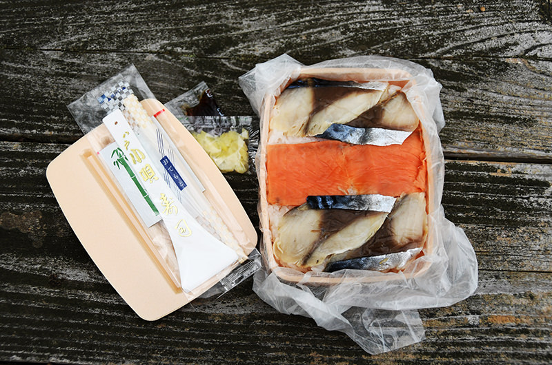 駅弁「八戸小唄寿司」