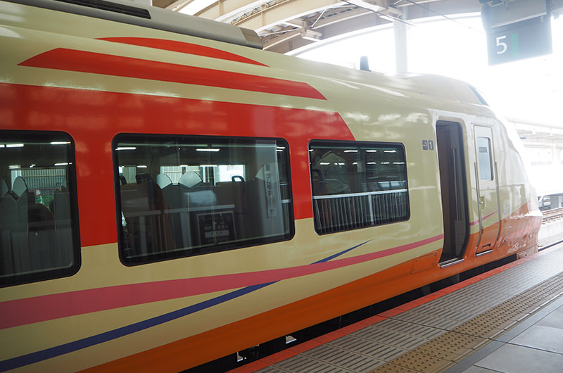 羽越本線　特急いなほ