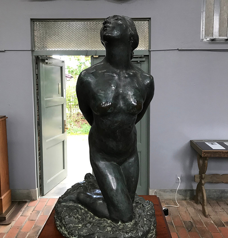 碌山美術館展示作品　女