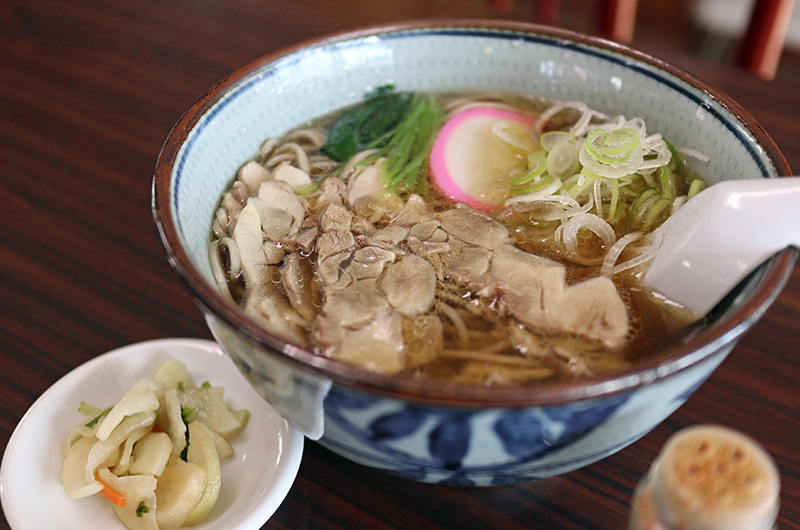 冷たい肉そば