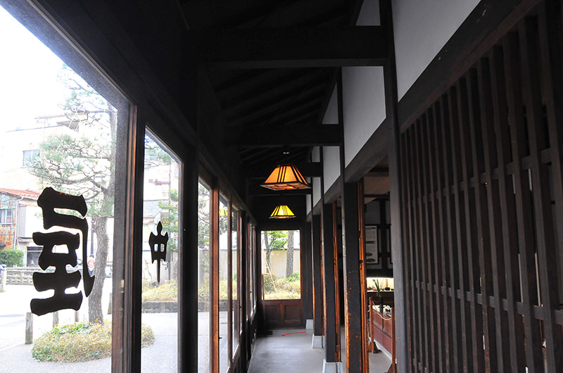 金沢市老舗記念館 館内