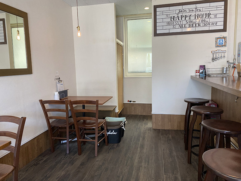 スープホリック　店内