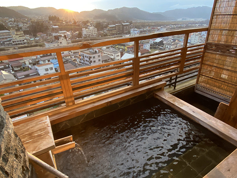 一茶の間　専用露天風呂