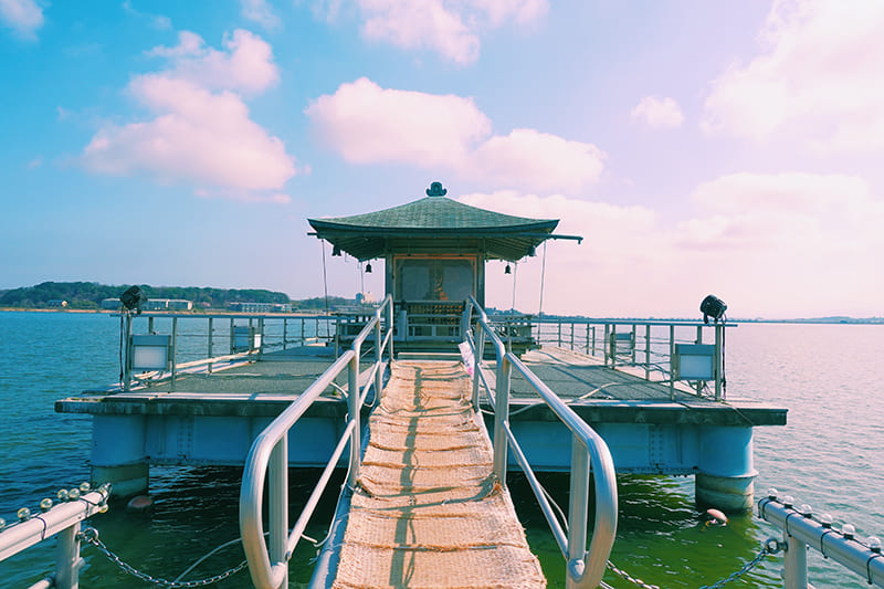 浮御堂
