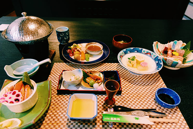 夕食