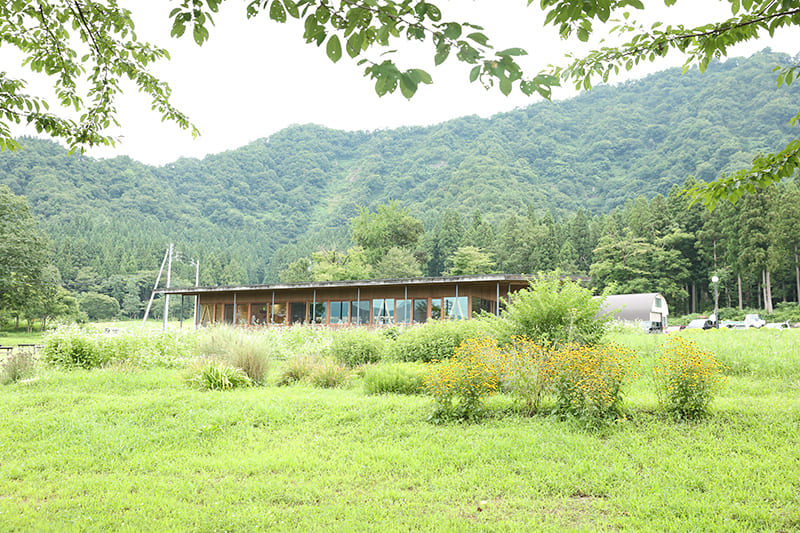 八海山みんなの社員食堂