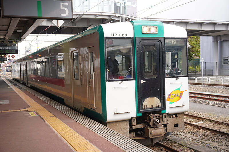 新庄駅　キハ110系気動車