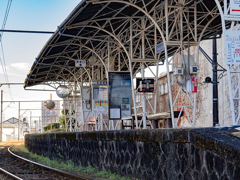 本吉原駅ホーム