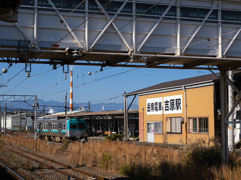 JR吉原駅からの眺め