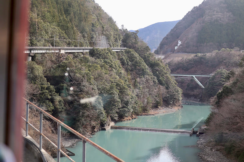 アプトいちしろ駅―長島ダム駅間　車窓