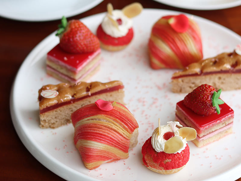 アフタヌーンティー　Afternoon Tea Fraise　1段目