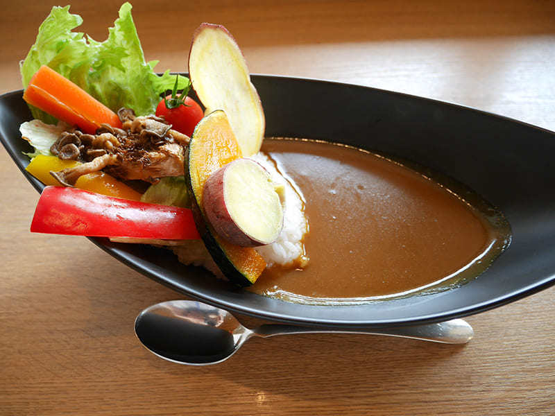 森のキッチン　季節野菜カレー