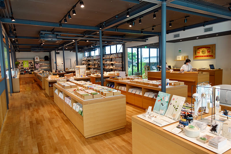 中川政七商店 奈良本店・北側店内
