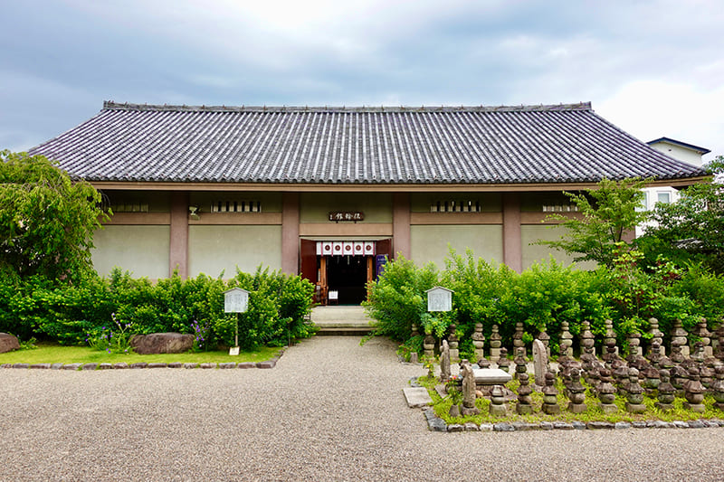 元興寺　法輪館