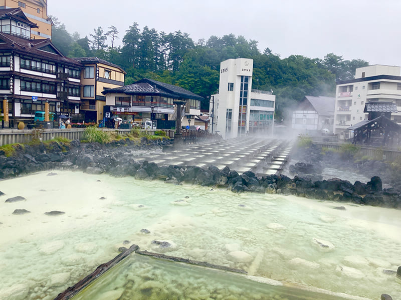 湯畑
