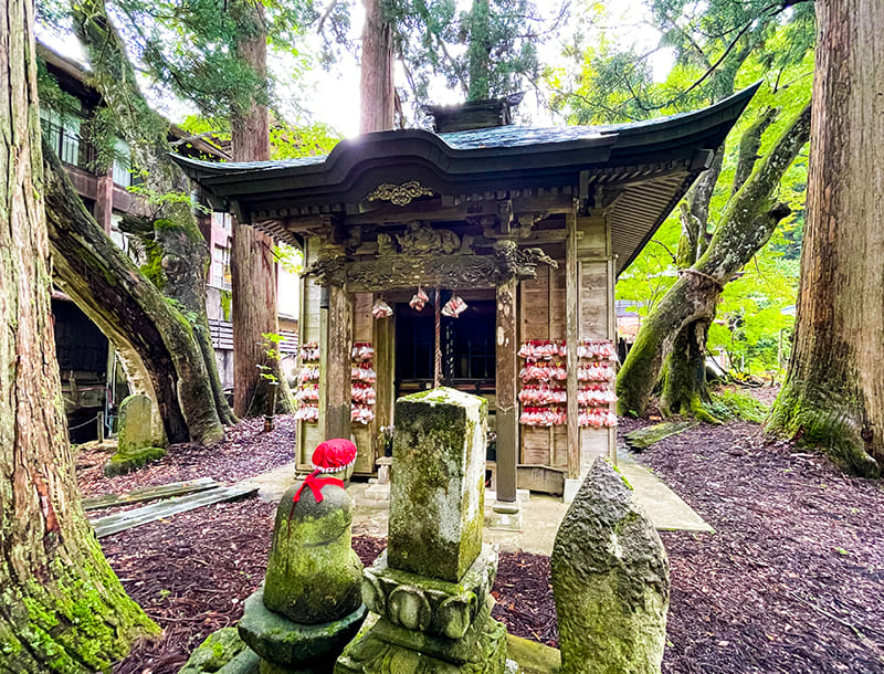 栃尾又薬師堂