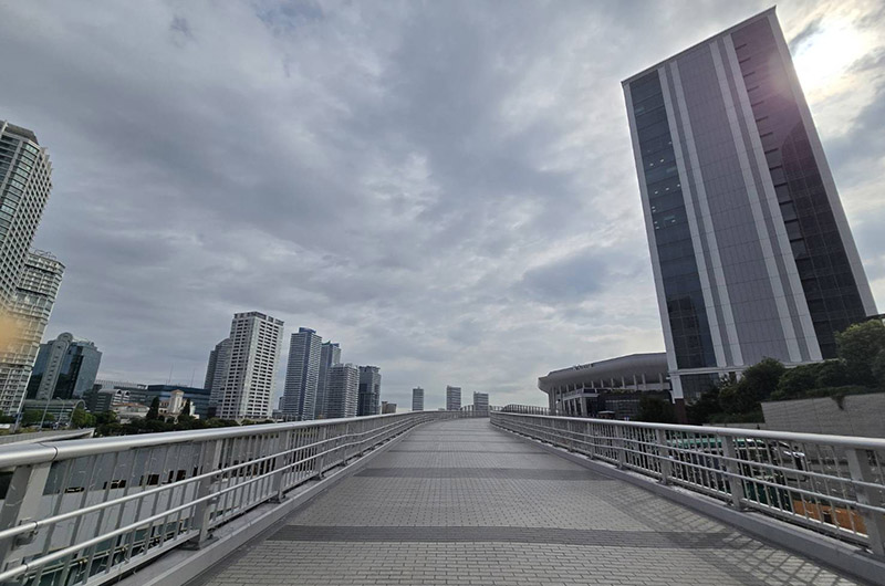 高島水際線デッキ