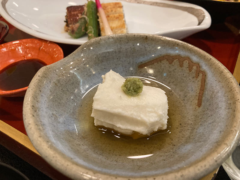 風雅の宿 長生館　五頭山麓牛乳当富
