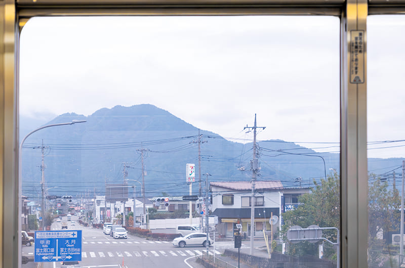 富士急行線　車窓