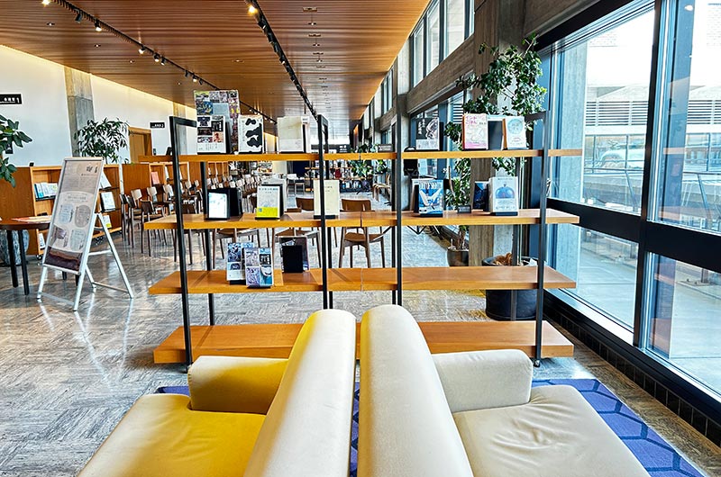 BOOK ＆ ART GALLERIA