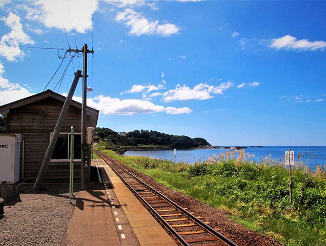 五能線と日本海