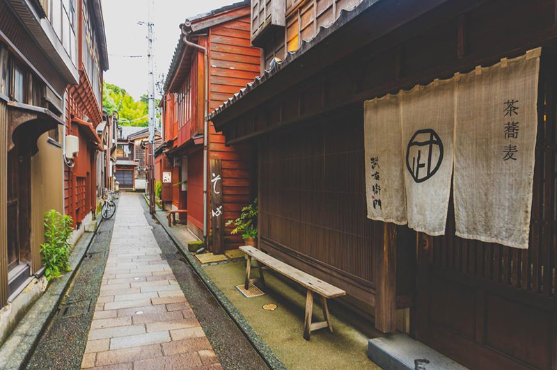 ひがし茶屋街