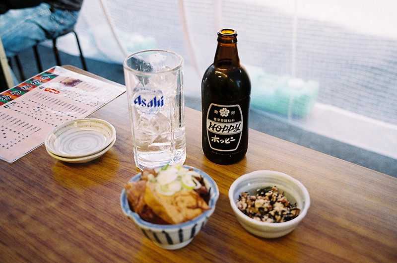 牛すじ煮込みとホッピーで一杯！