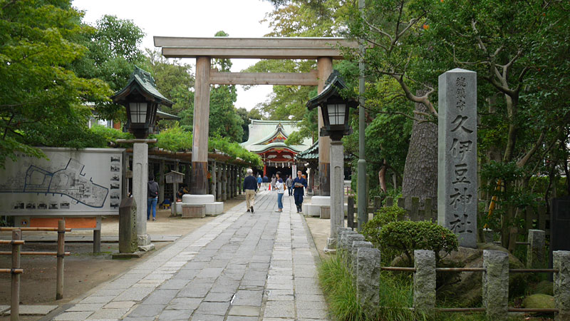 長い参道